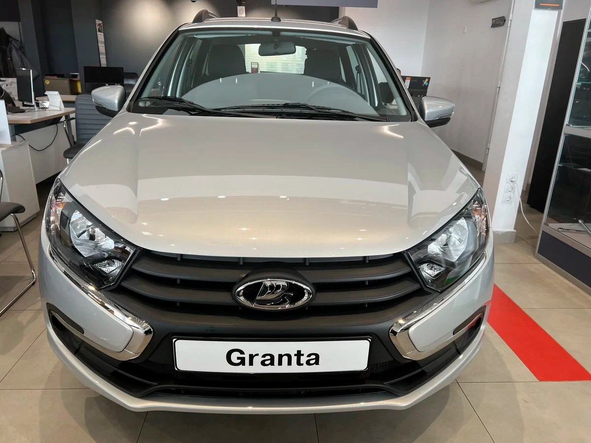 Lada Granta Универсал купить в Екатеринбурге