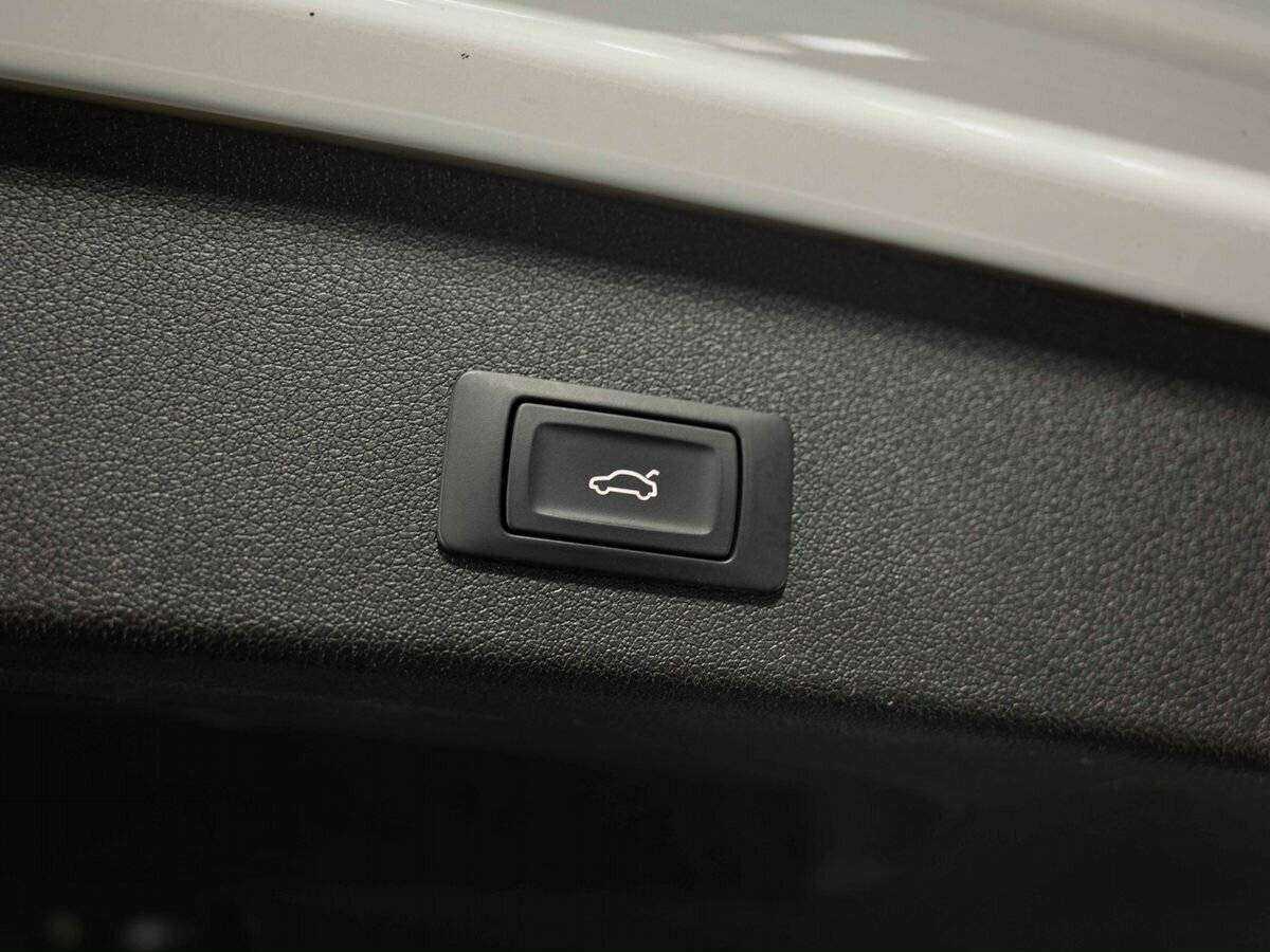 Б/У Ауди К5 2013 года. Фото: #27