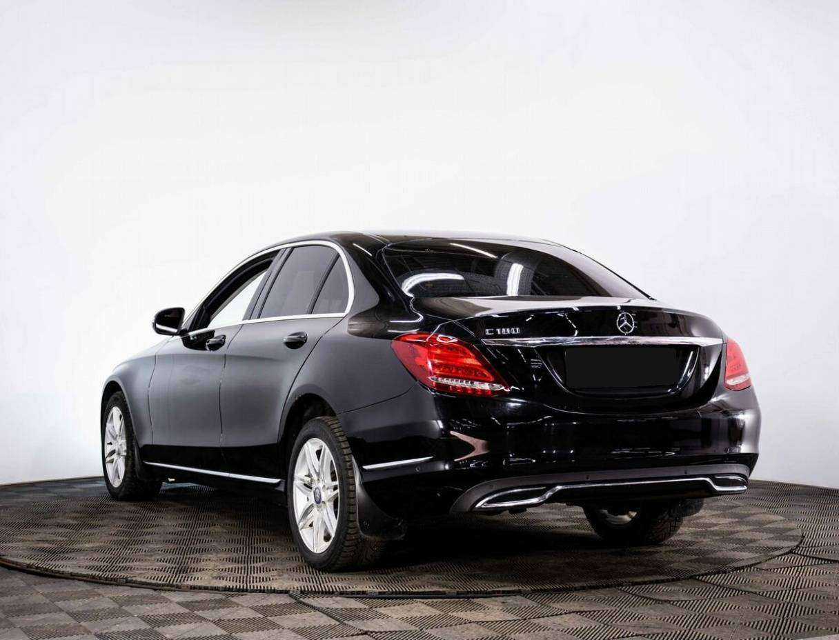 Б/У Мерседес-Бенц Ц-Класс 2014 года. Фото: #3