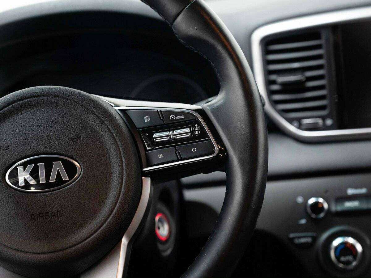 Б/У Киа Спортейдж 2020 года. Фото: #13