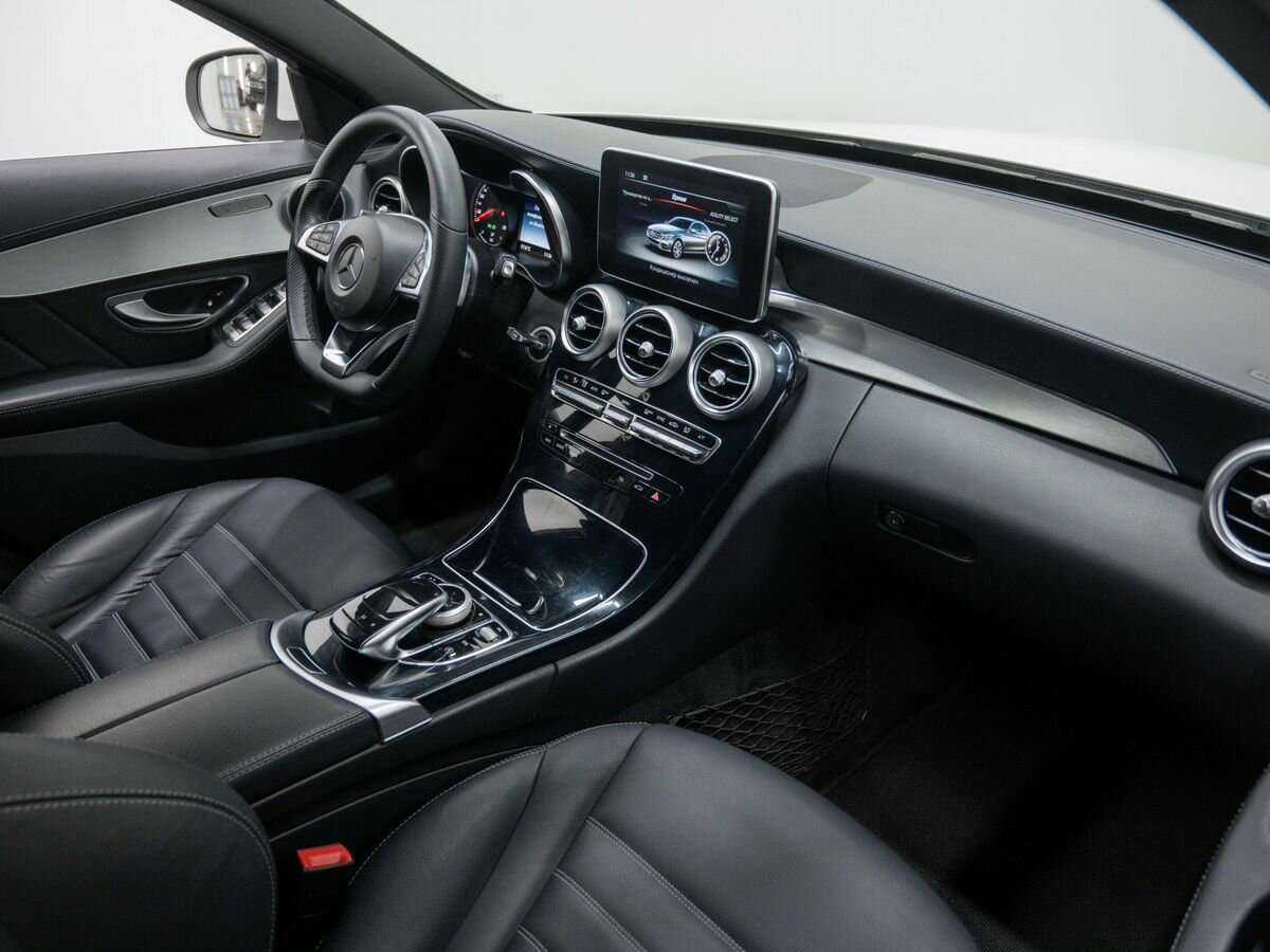 Б/У Мерседес-Бенц Ц-Класс 2014 года. Фото: #5