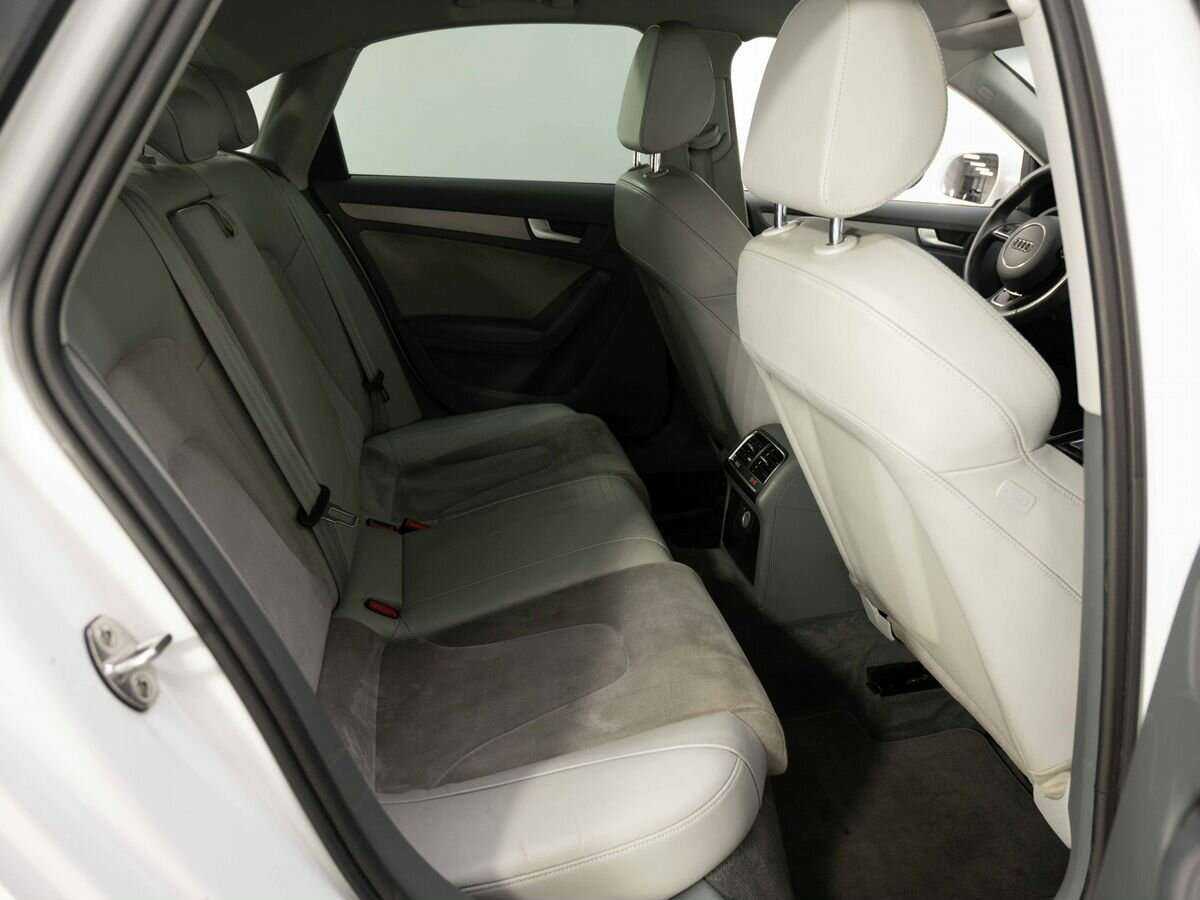 Б/У Ауди А4 2012 года. Фото: #6