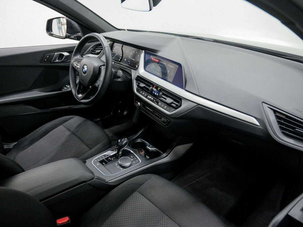 Б/У БМВ 1 серии 2019 года. Фото: #6