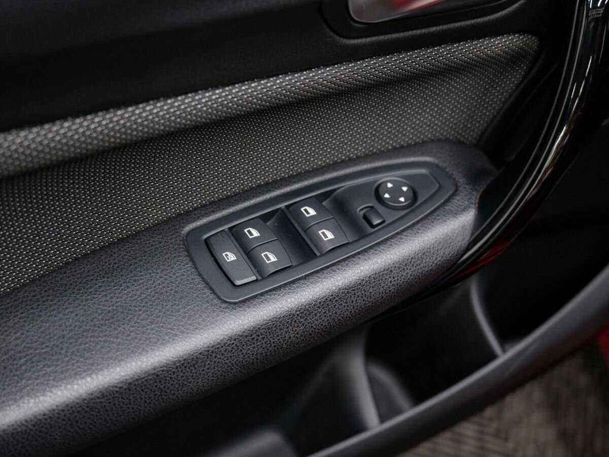 Б/У БМВ 1 серии 2016 года. Фото: #14