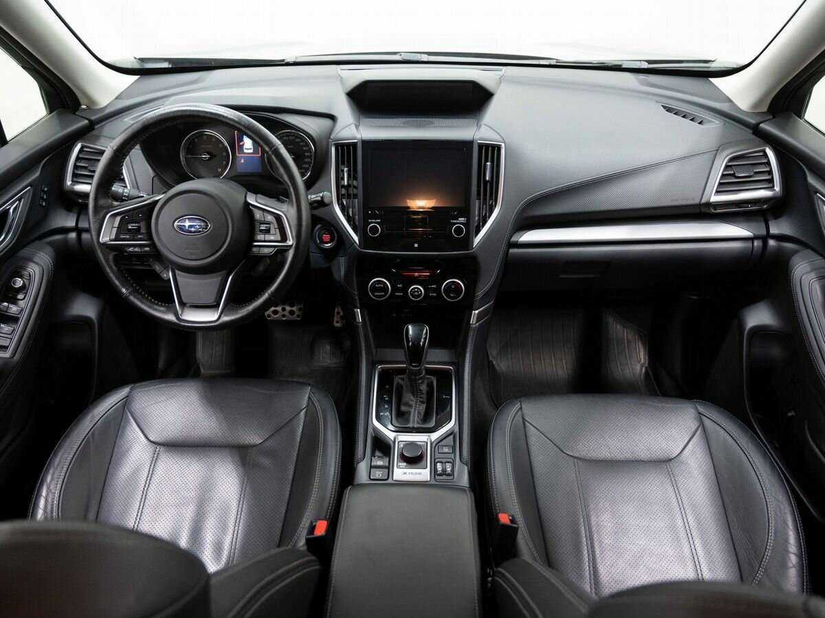 Б/У Субару Форестер 2018 года. Фото: #12