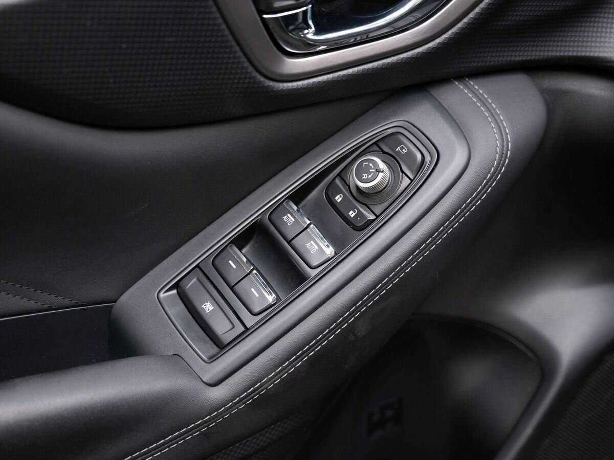 Б/У Субару Форестер 2018 года. Фото: #24