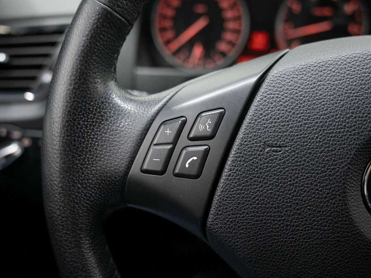 Б/У БМВ Икс1 2013 года. Фото: #17