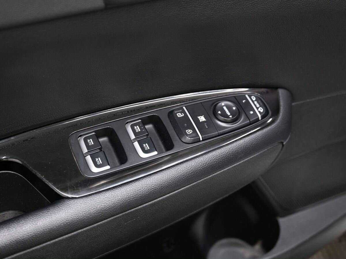 Б/У Киа Оптима 2018 года. Фото: #11