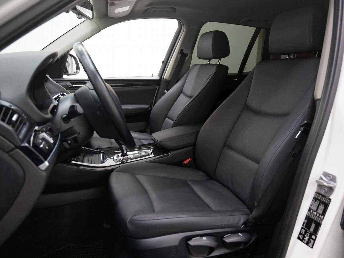 Б/У БМВ Икс3 2015 года. Фото: #7