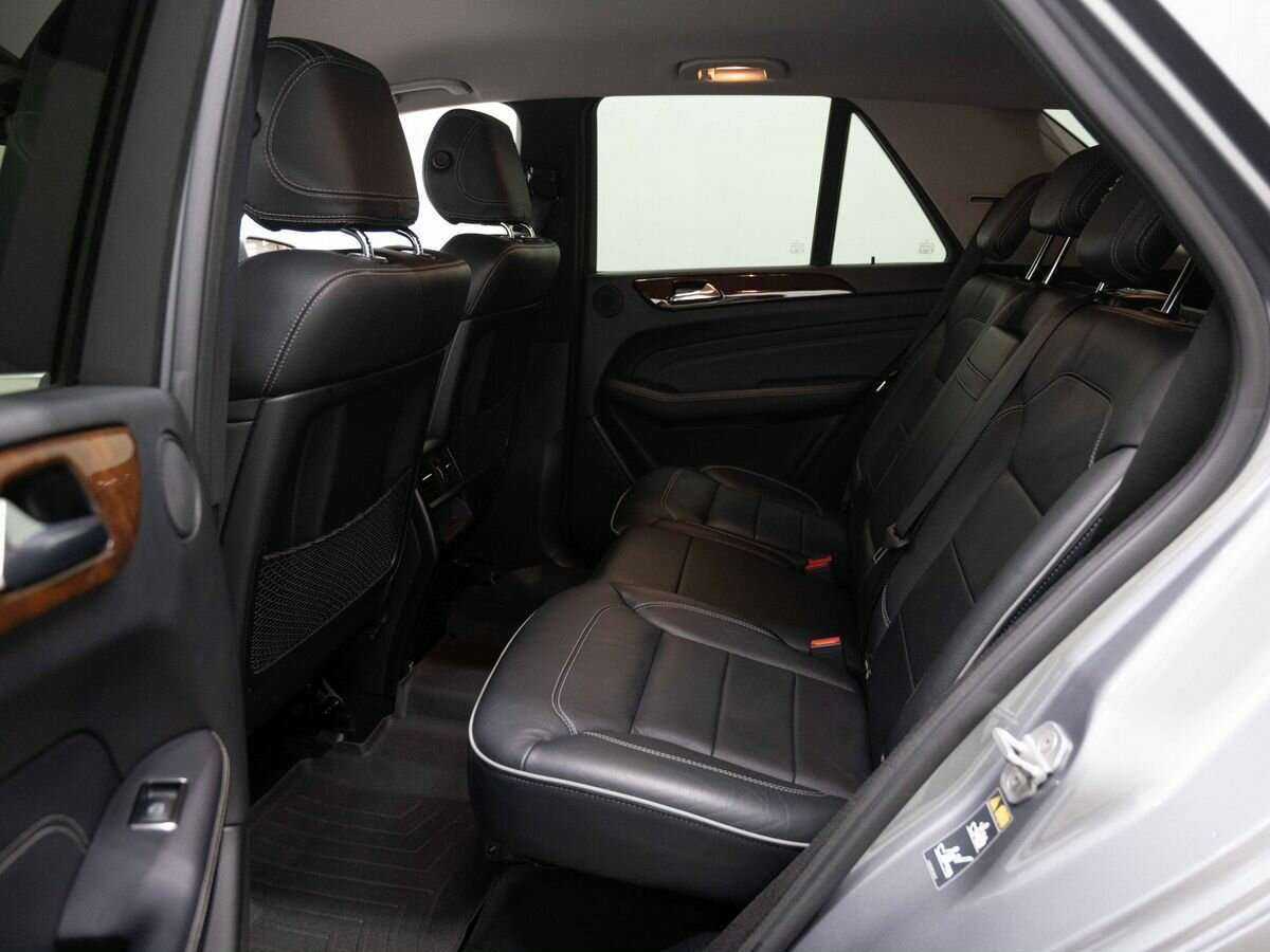 Б/У Мерседес-Бенц М-Класс 2012 года. Фото: #10