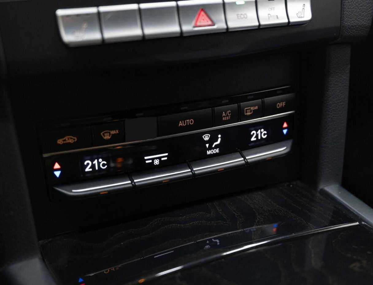 Б/У Мерседес-Бенц Е-Класс 2014 года. Фото: #14