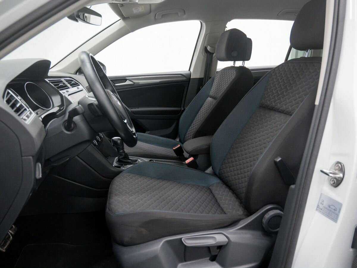 Б/У Фольксваген Тигуан 2019 года. Фото: #16