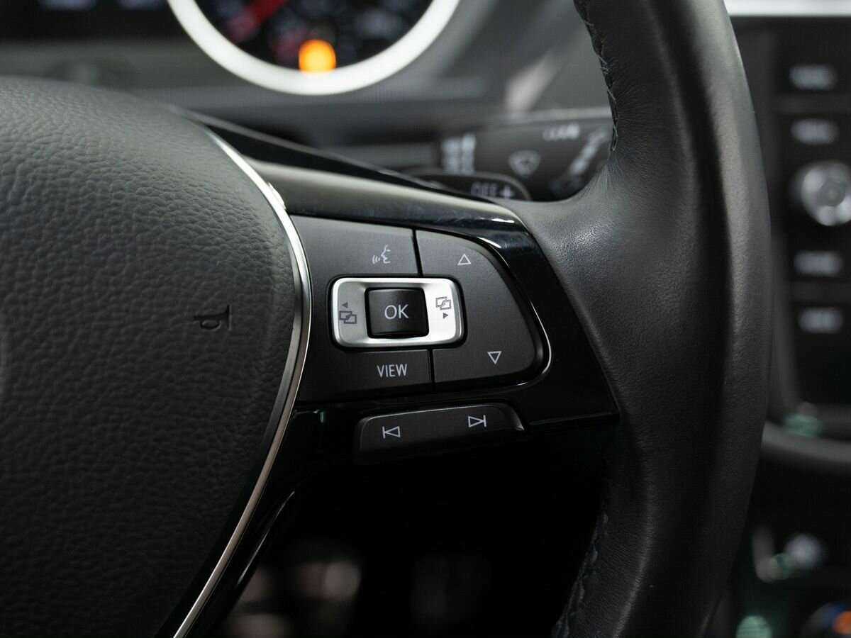 Б/У Фольксваген Тигуан 2019 года. Фото: #25