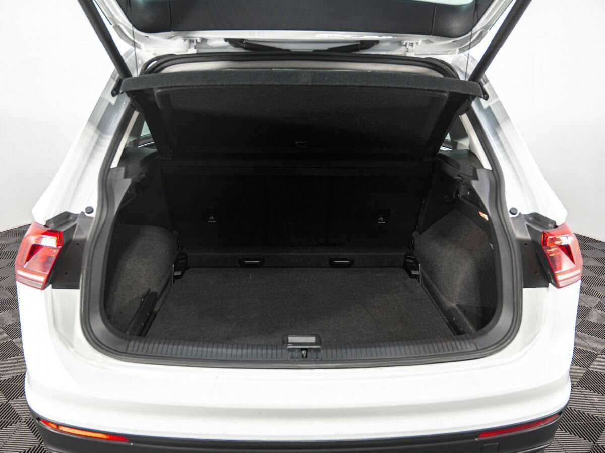 Б/У Фольксваген Тигуан 2019 года. Фото: #27