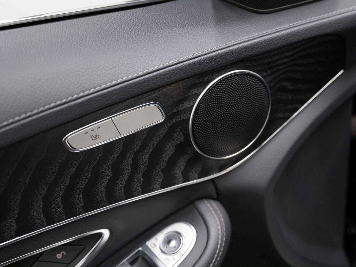 Б/У Мерседес-Бенц Ц-Класс 2014 года. Фото: #17