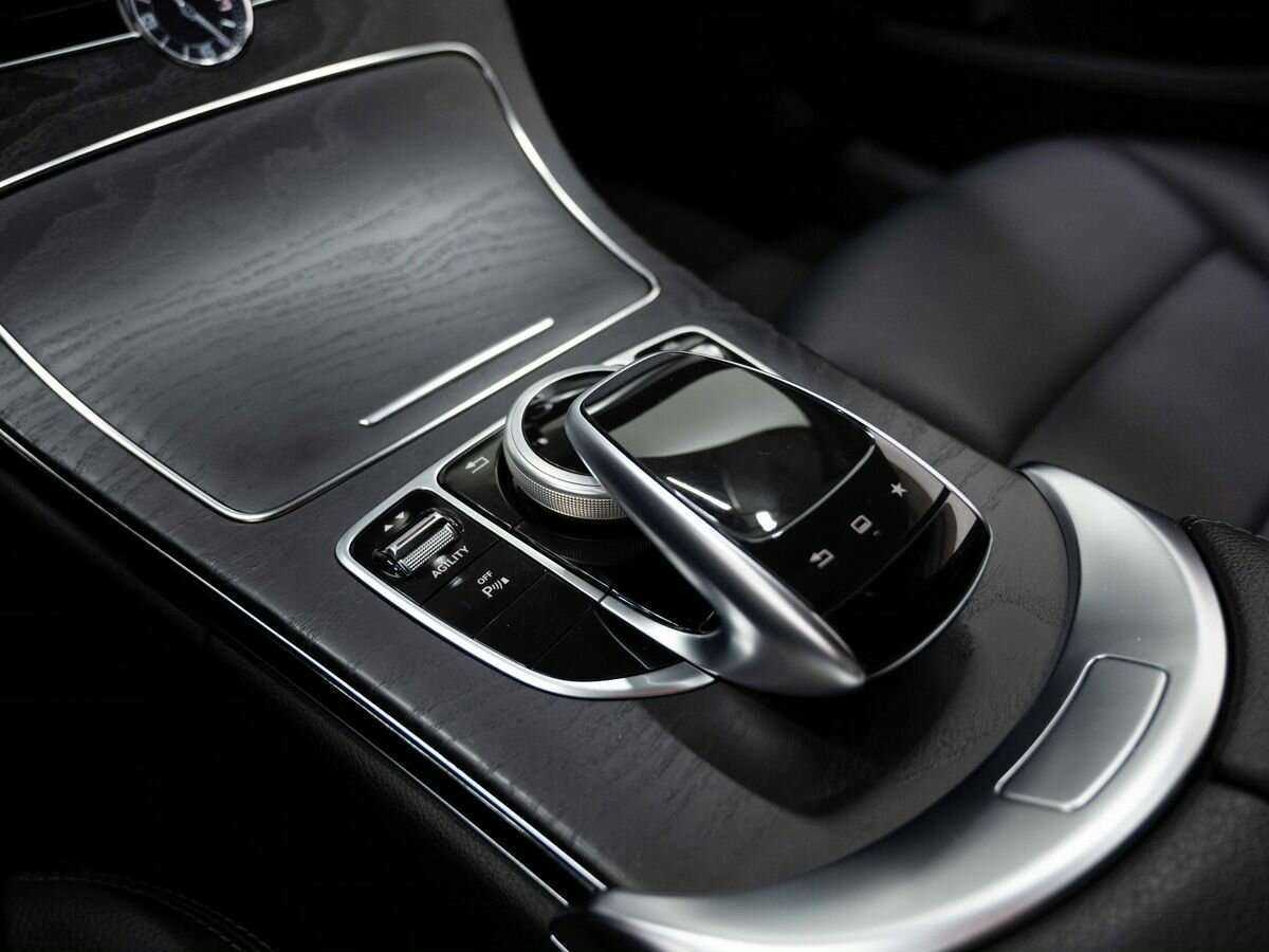 Б/У Мерседес-Бенц Ц-Класс 2014 года. Фото: #22