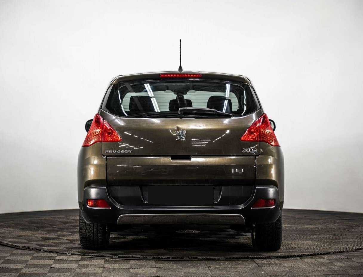 Б/У Пежо 3008 2012 года. Фото: #4