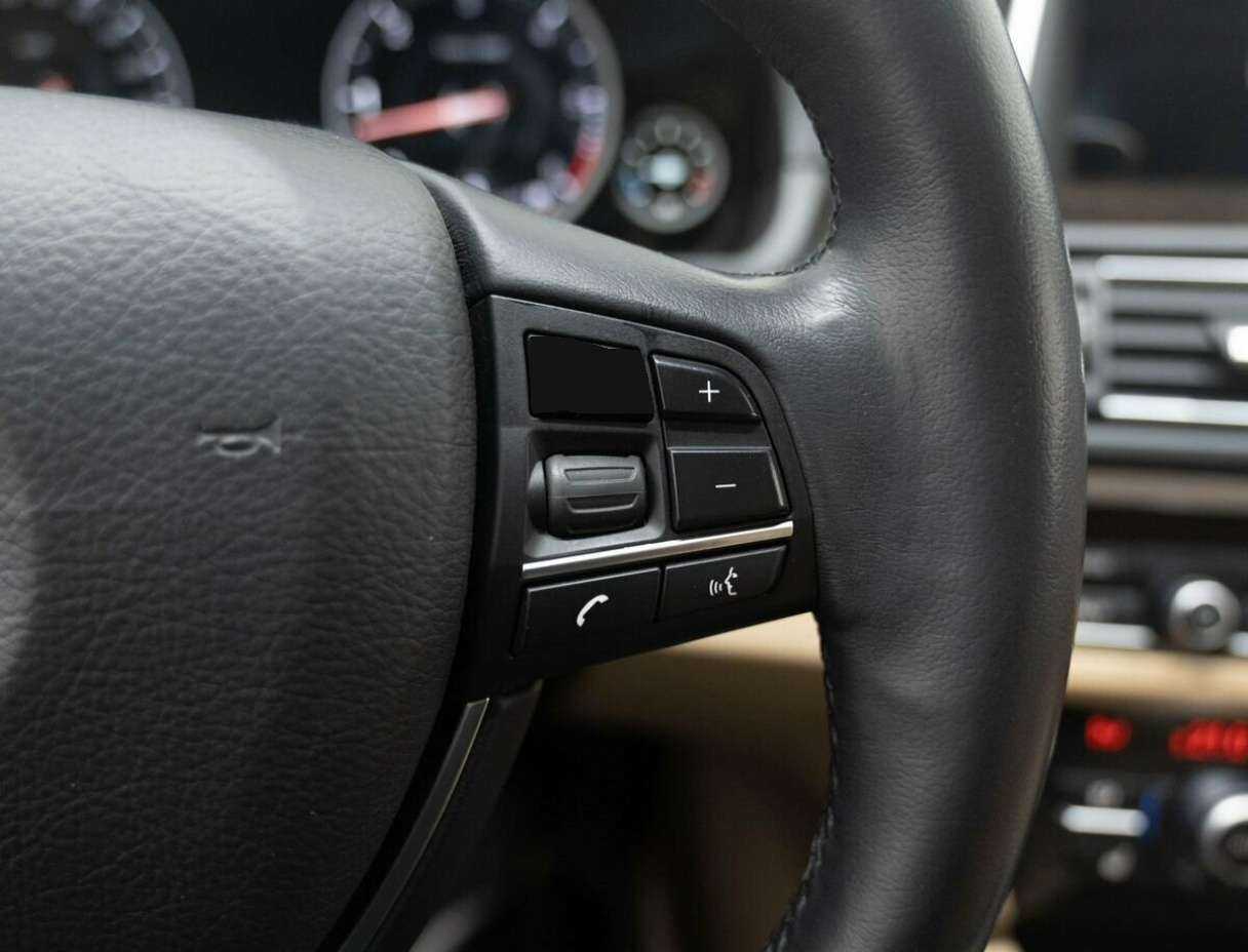 Б/У БМВ 5 серии 2015 года. Фото: #18