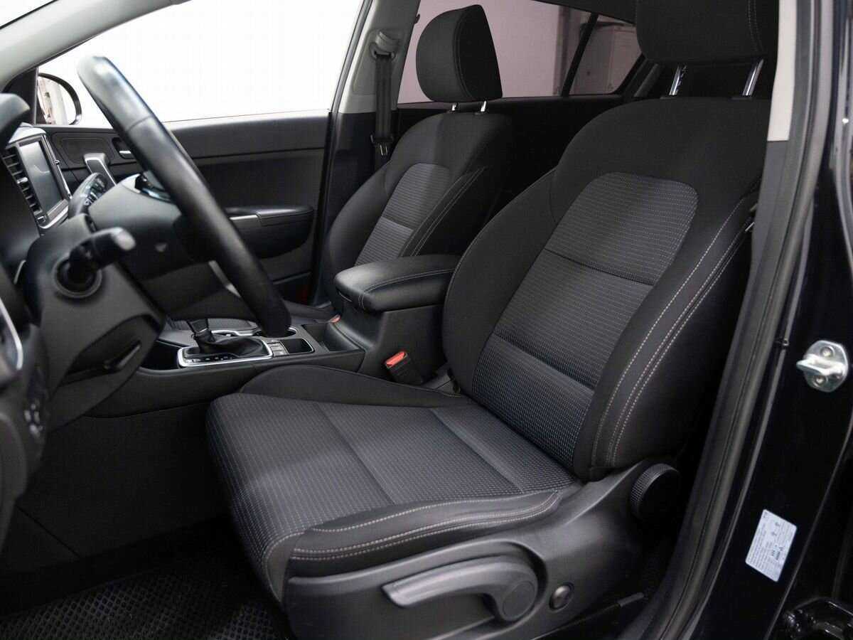 Б/У Киа Спортейдж 2020 года. Фото: #7