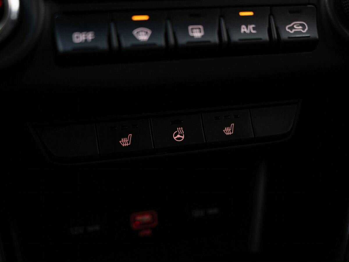 Б/У Киа Спортейдж 2020 года. Фото: #20