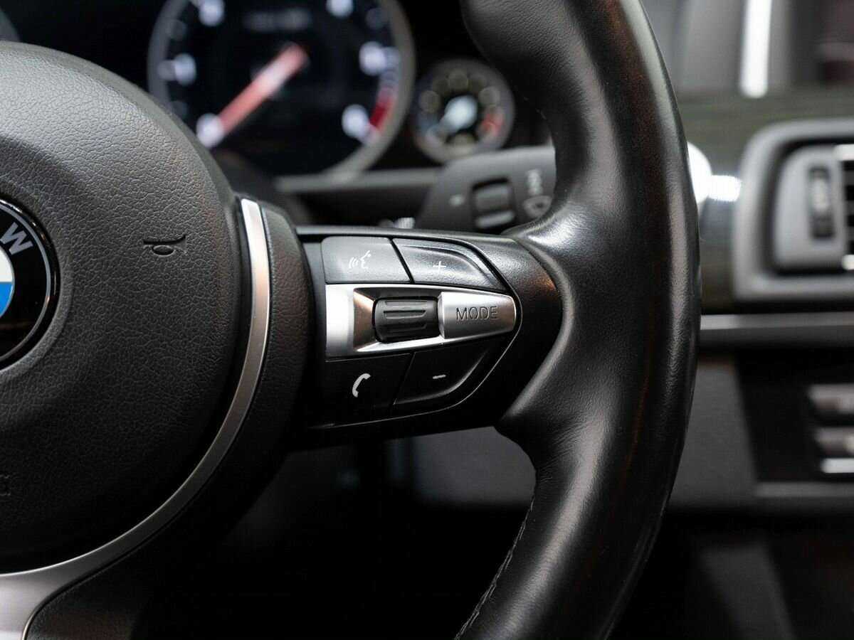 Б/У БМВ 5 серии 2016 года. Фото: #16