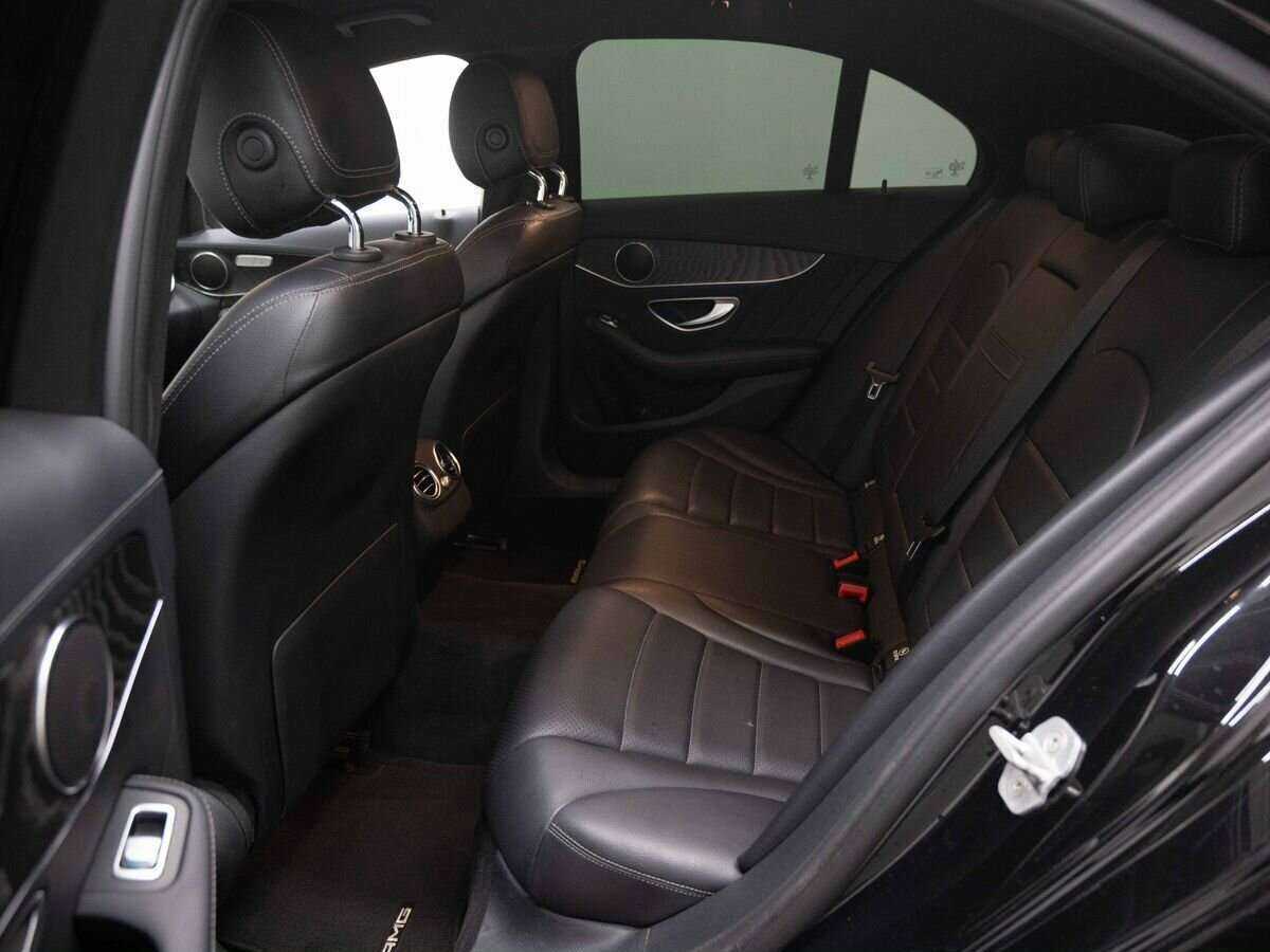 Б/У Мерседес-Бенц Ц-Класс 2015 года. Фото: #8