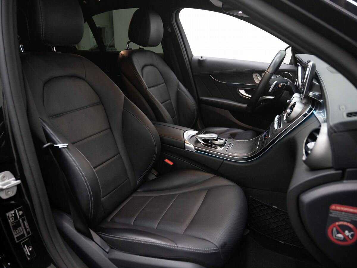 Б/У Мерседес-Бенц Ц-Класс 2015 года. Фото: #11