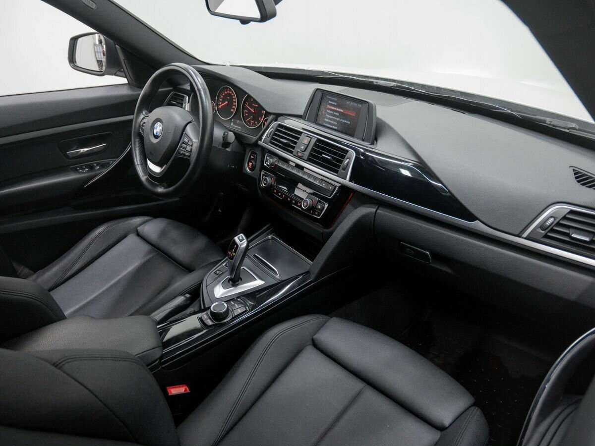 Б/У БМВ 3 серии 2017 года. Фото: #10