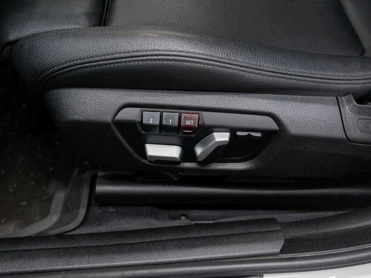 Б/У БМВ 3 серии 2017 года. Фото: #19