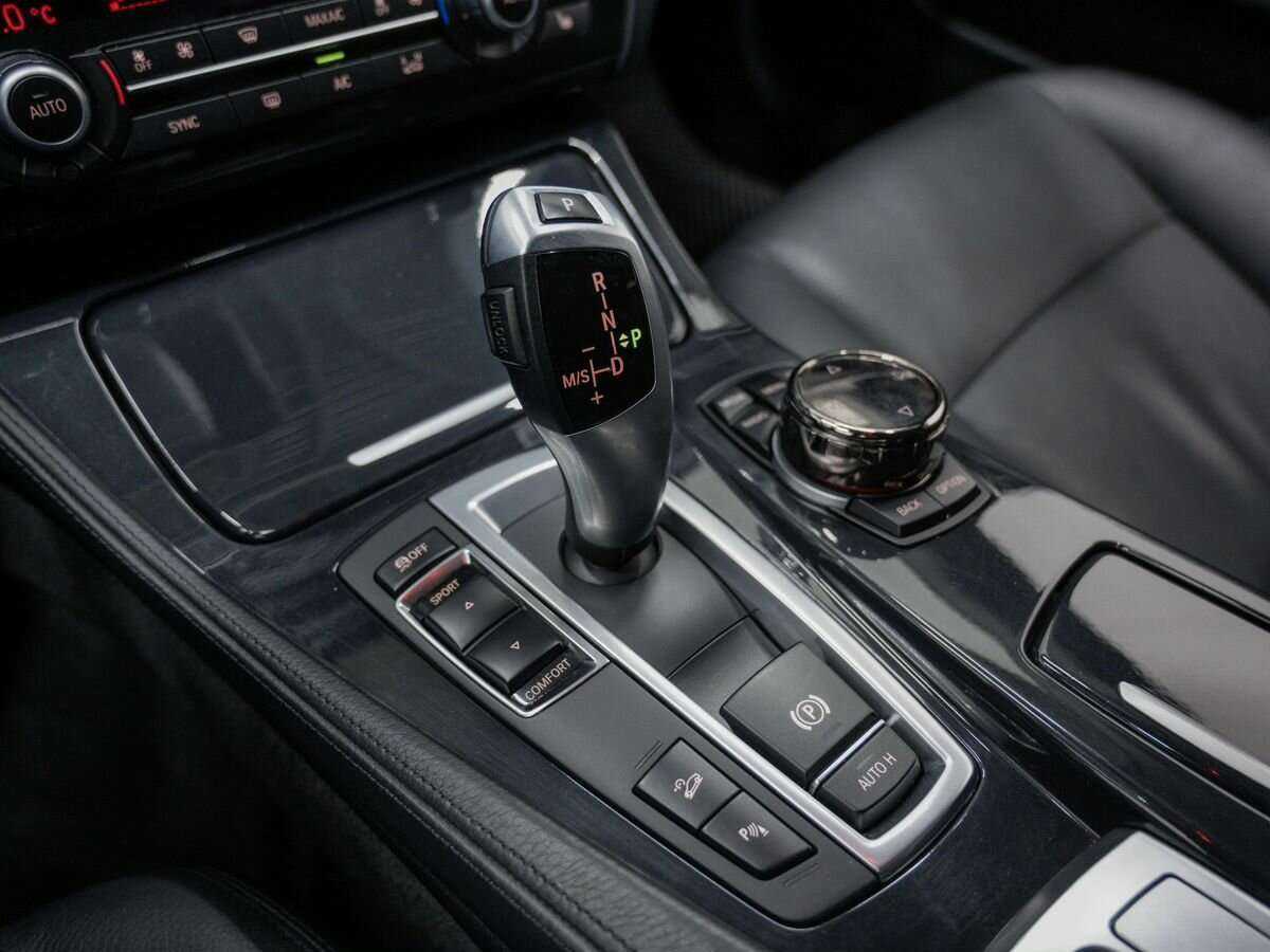 Б/У БМВ 5 серии 2013 года. Фото: #17