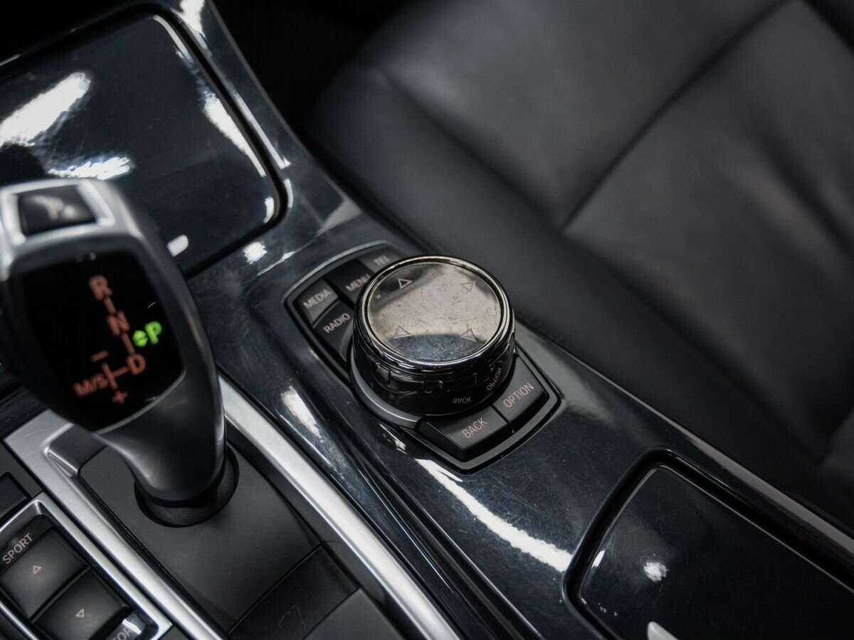 Б/У БМВ 5 серии 2013 года. Фото: #18