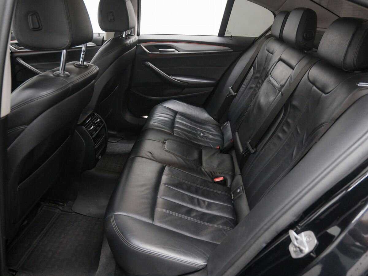 Б/У БМВ 5 серии 2018 года. Фото: #13