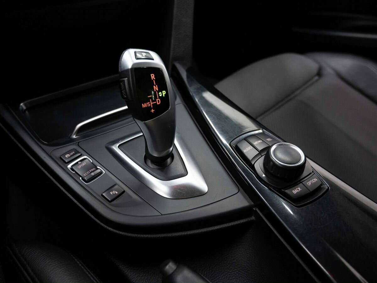 Б/У БМВ 3 серии 2016 года. Фото: #21