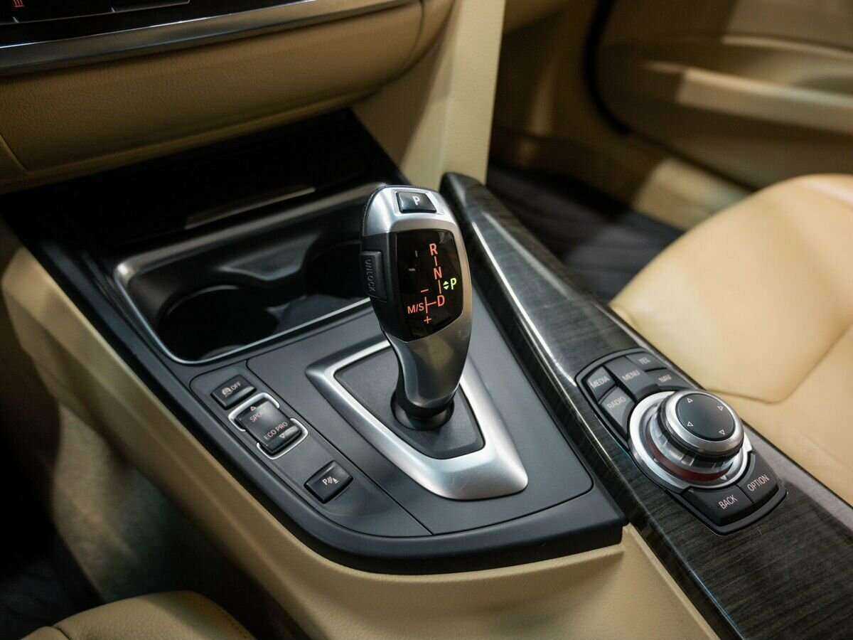 Б/У БМВ 3 серии 2012 года. Фото: #13