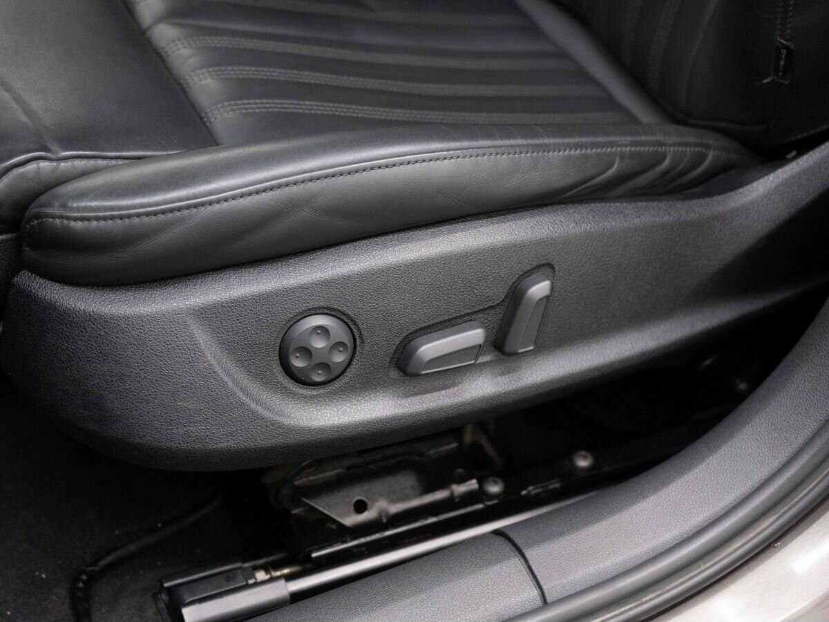 Б/У Ауди А6 2014 года. Фото: #24