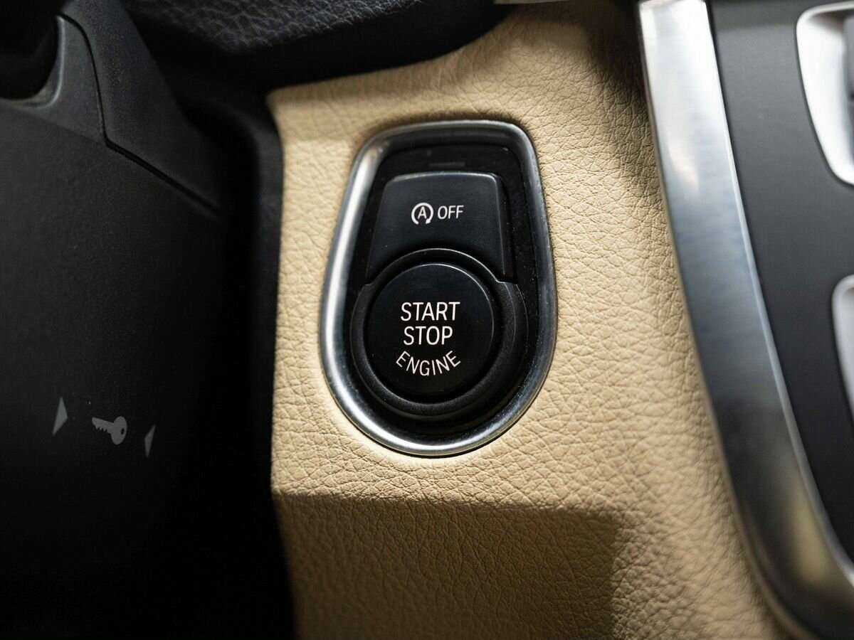 Б/У БМВ 3 серии 2012 года. Фото: #17