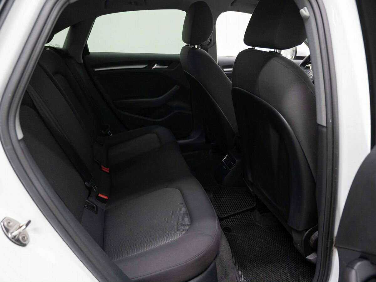 Б/У Ауди А3 2019 года. Фото: #8