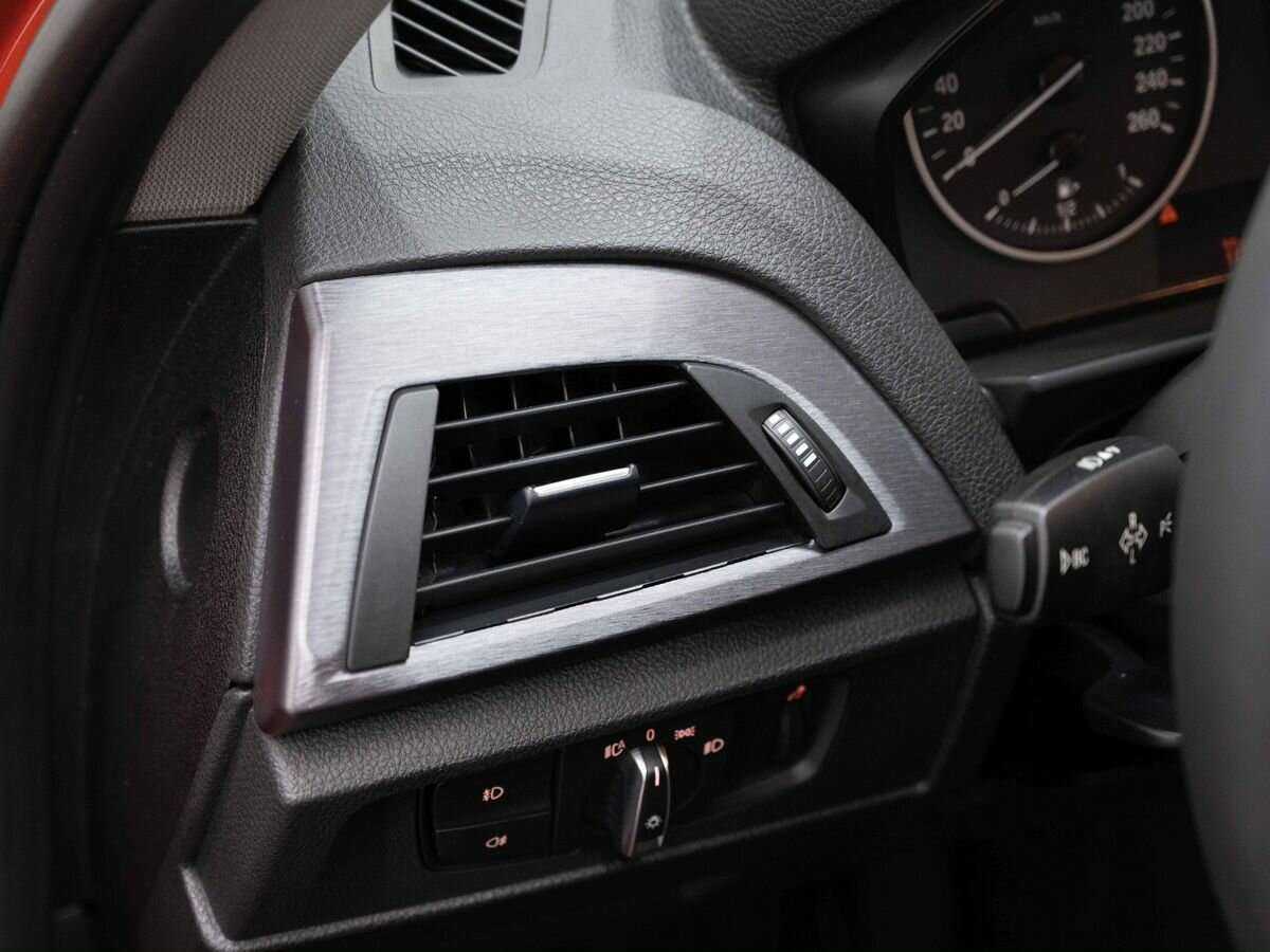 Б/У БМВ 1 серии 2017 года. Фото: #20