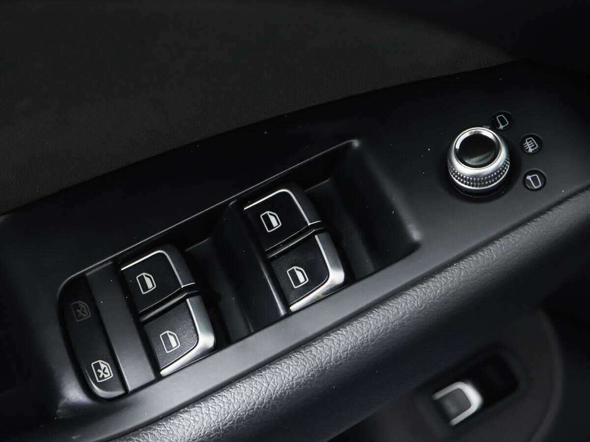 Б/У Ауди К5 2014 года. Фото: #17