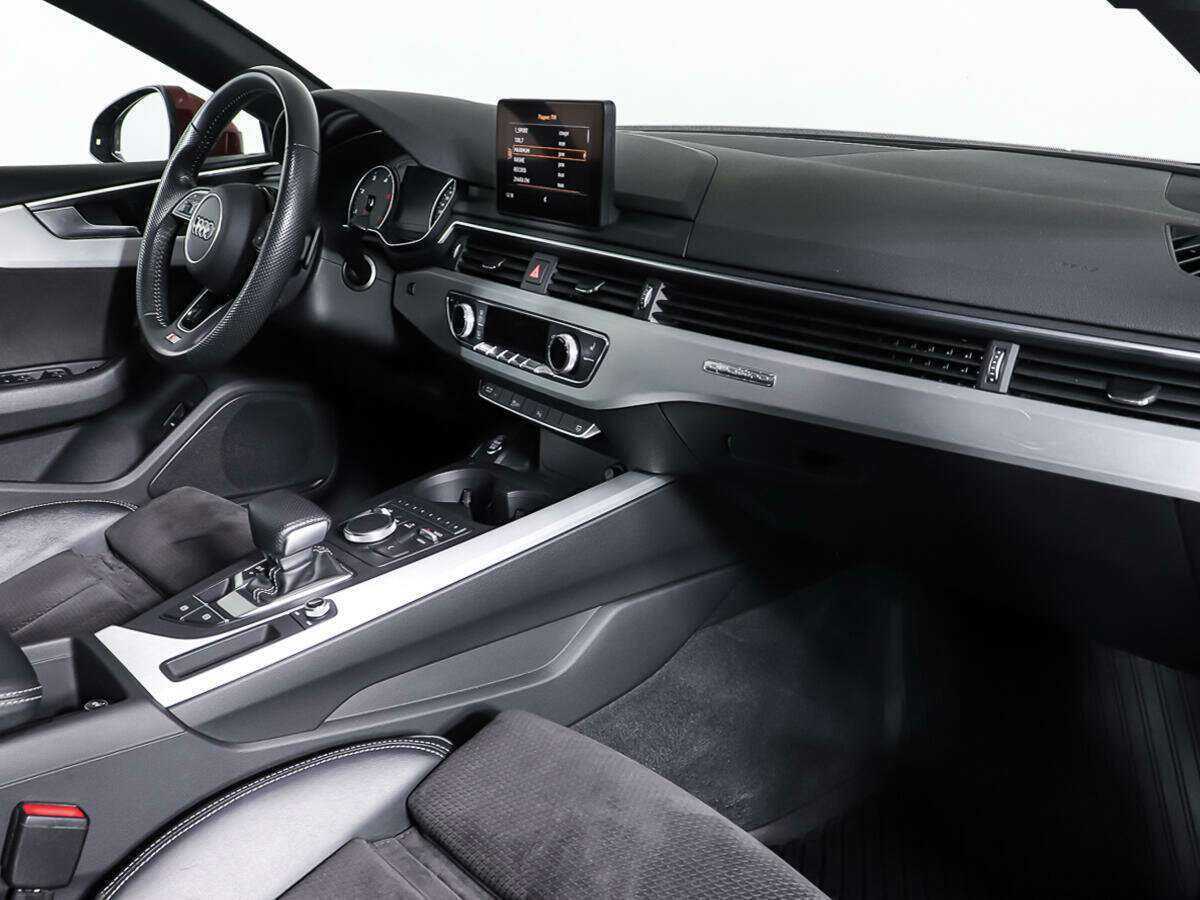 Б/У Ауди А5 2018 года. Фото: #8