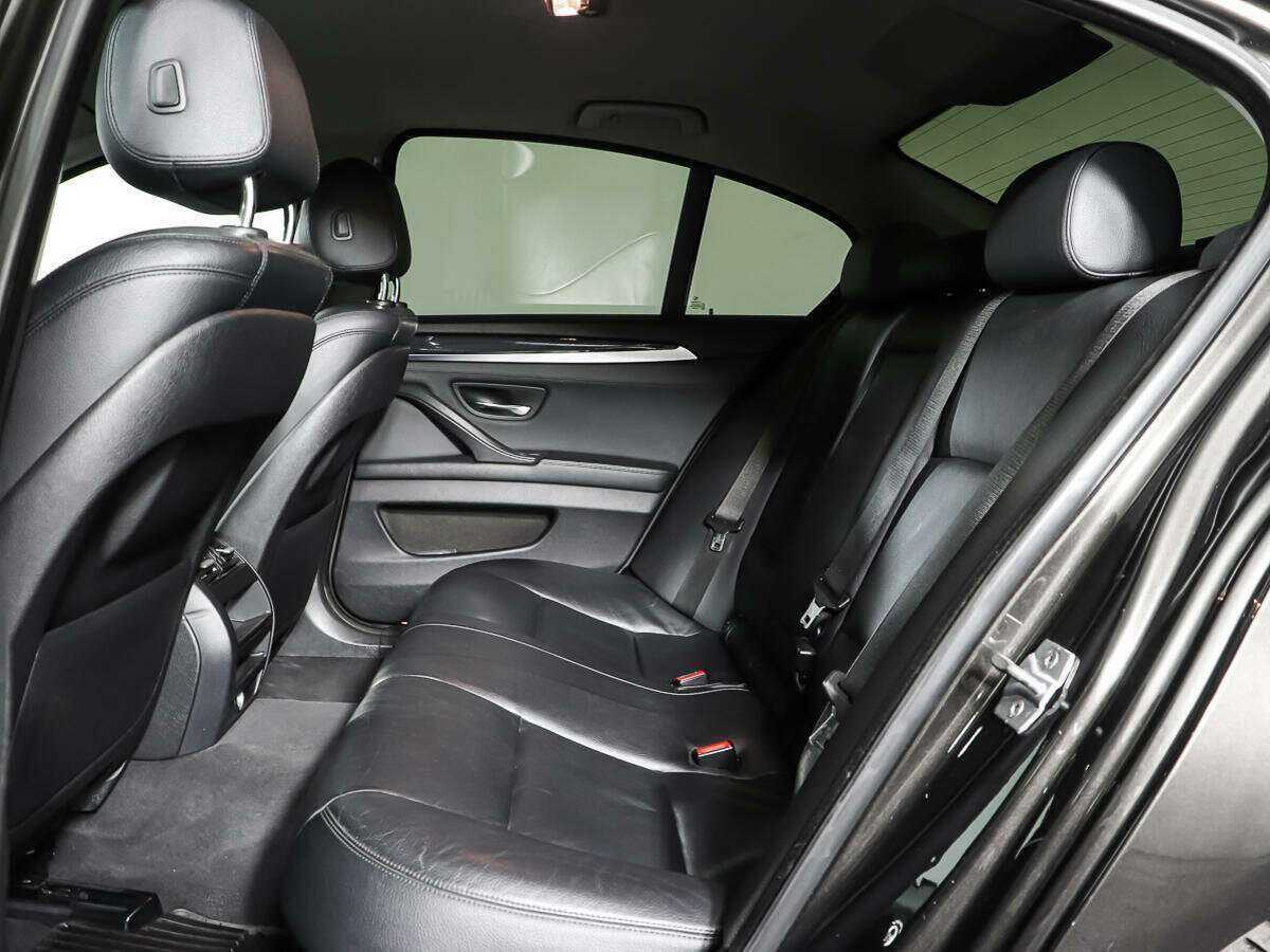 Б/У БМВ 5 серии 2013 года. Фото: #9