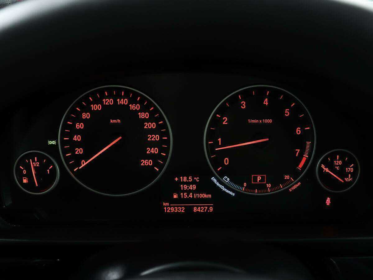 Б/У БМВ 5 серии 2013 года. Фото: #13