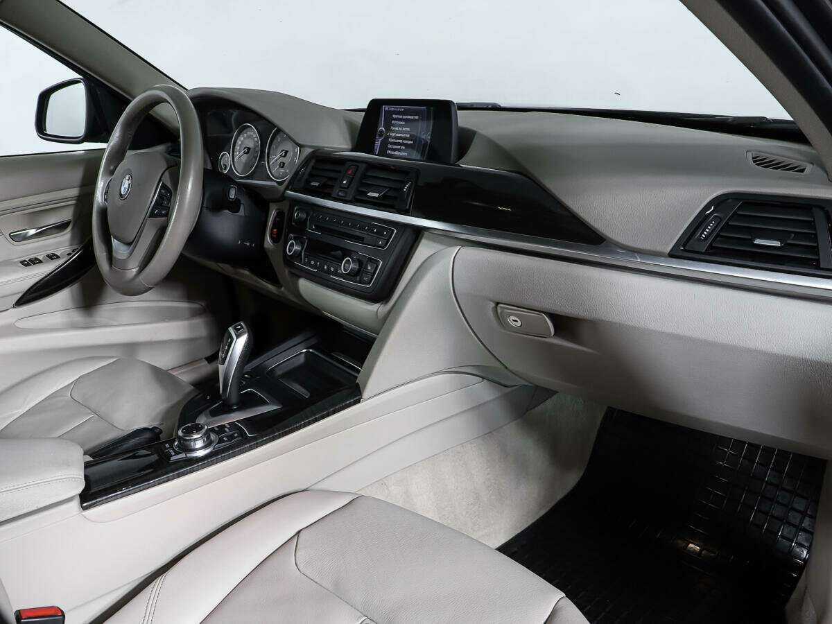 Б/У БМВ 3 серии 2012 года. Фото: #8