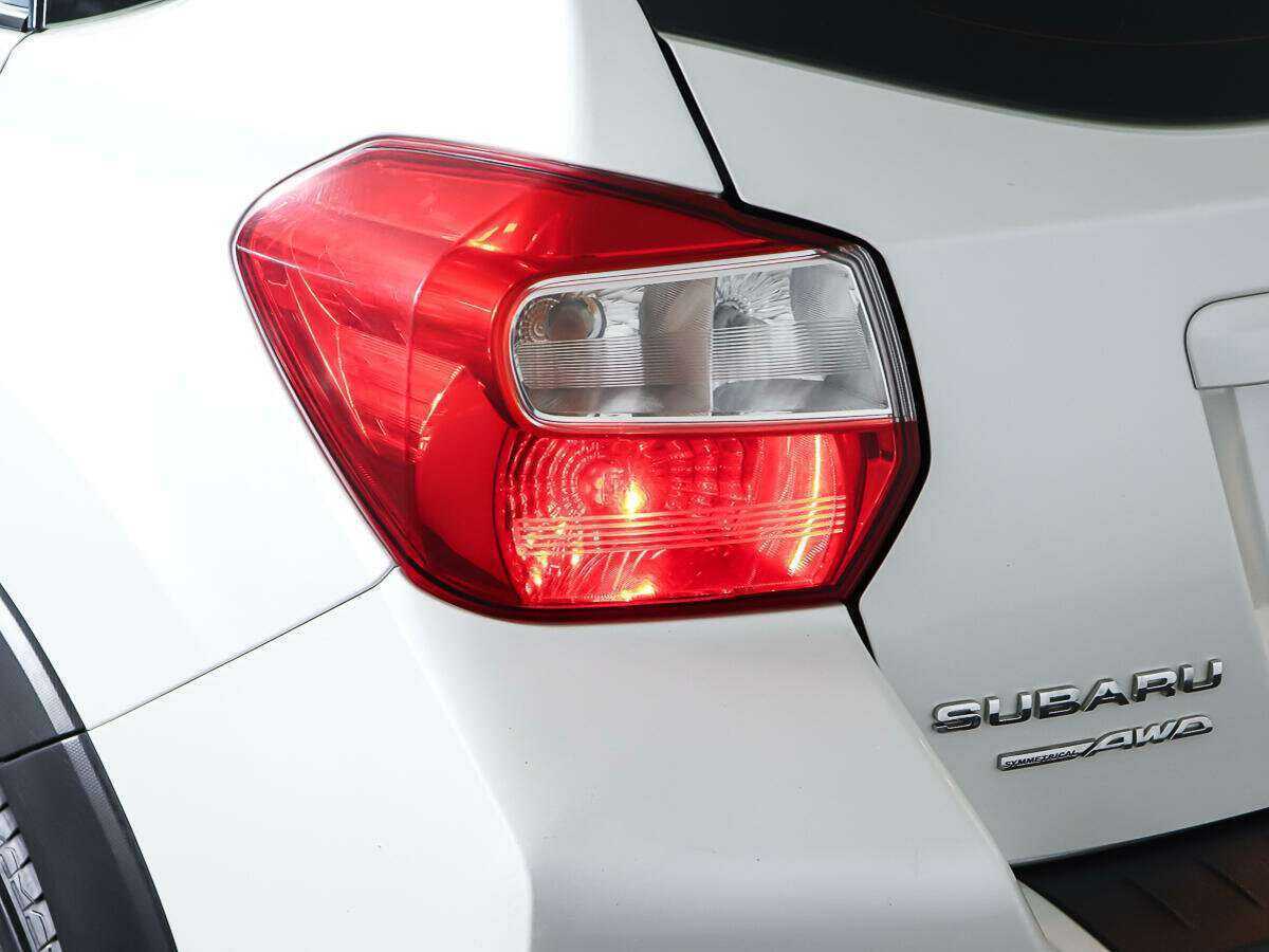 Б/У Субару ИксВи 2012 года. Фото: #19