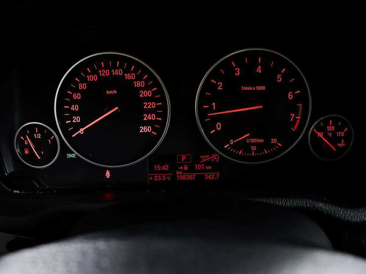 Б/У БМВ Икс3 2014 года. Фото: #13