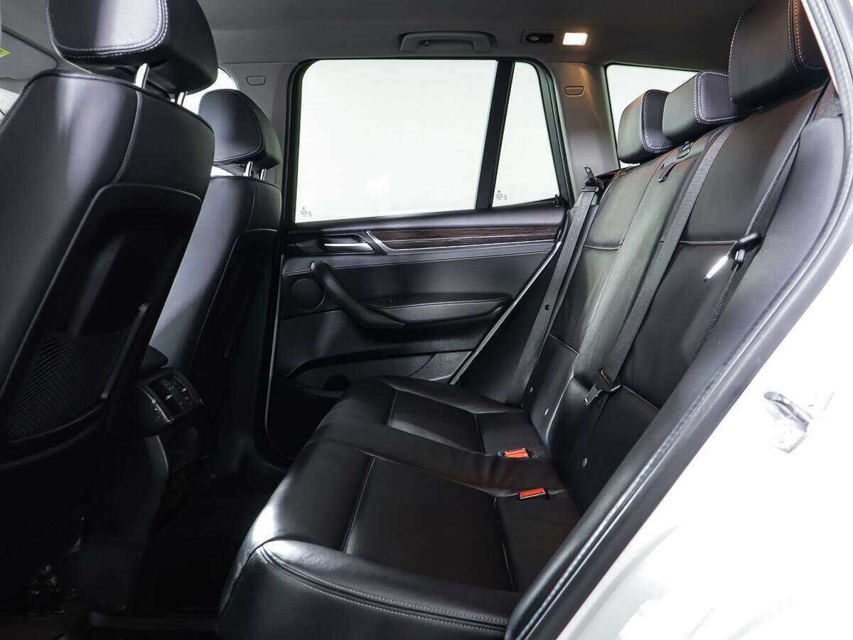 Б/У БМВ Икс3 2014 года. Фото: #9