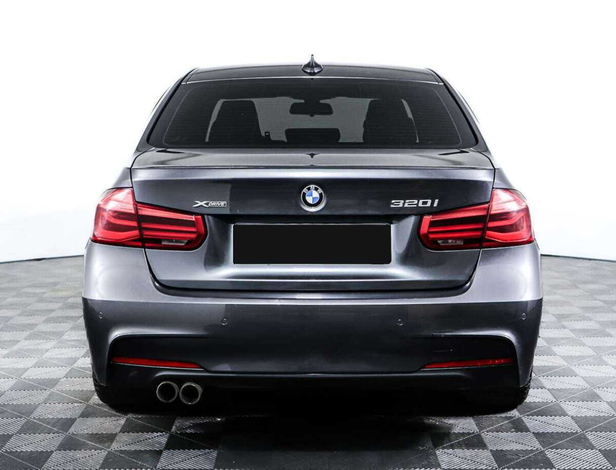 Б/У БМВ 3 серии 2016 года. Фото: #5