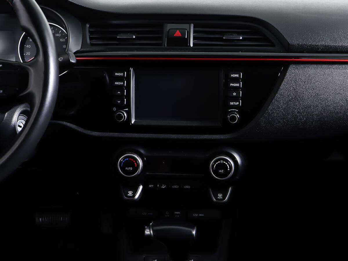 Б/У Киа Рио 2019 года. Фото: #11