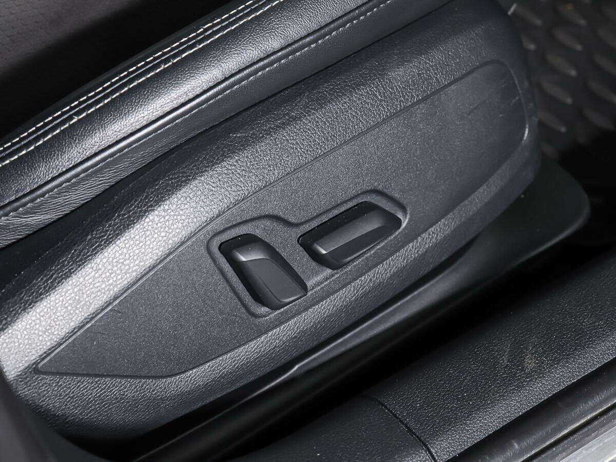 Б/У Ауди А4 2017 года. Фото: #15