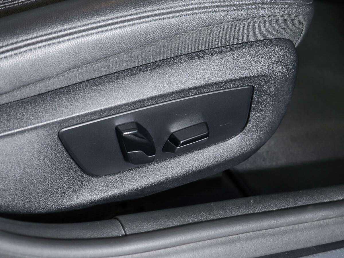 Б/У БМВ 5 серии 2017 года. Фото: #16